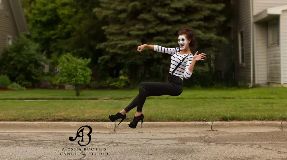 Alyssia Booth A screen capture of mime
